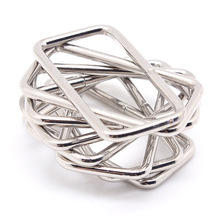 �����F���� �¿�С������е�ɽ���۷��ν����]���F�z��