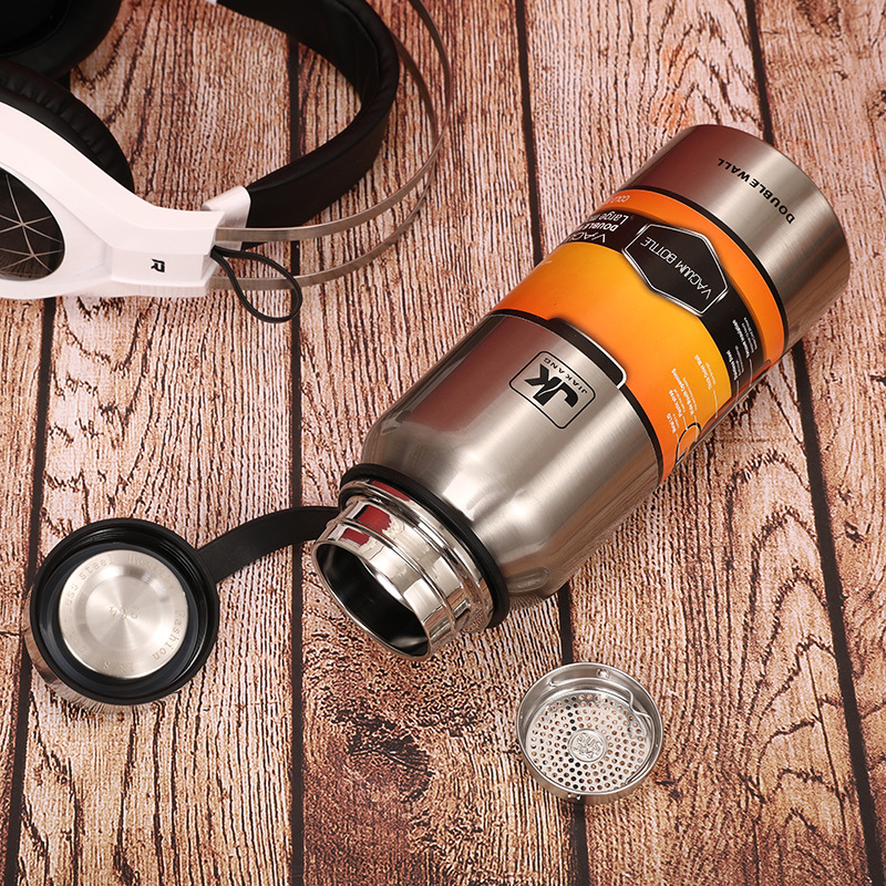 新款不銹鋼真空保溫杯創(chuàng)意手提太空壺戶外運(yùn)動(dòng)水壺廠家直供