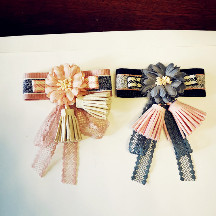 Factory Store Autumn and Winter New Knitted Flower Lace Tassel Bow Shirt Windbreaker Tie Brooch XZ036