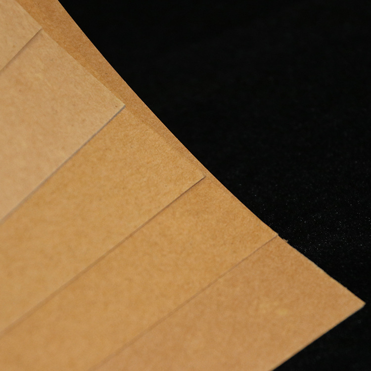 亨太厂家牛皮纸淋膜l50克牛皮本色包装用纸宽幅1090mm手提袋纸