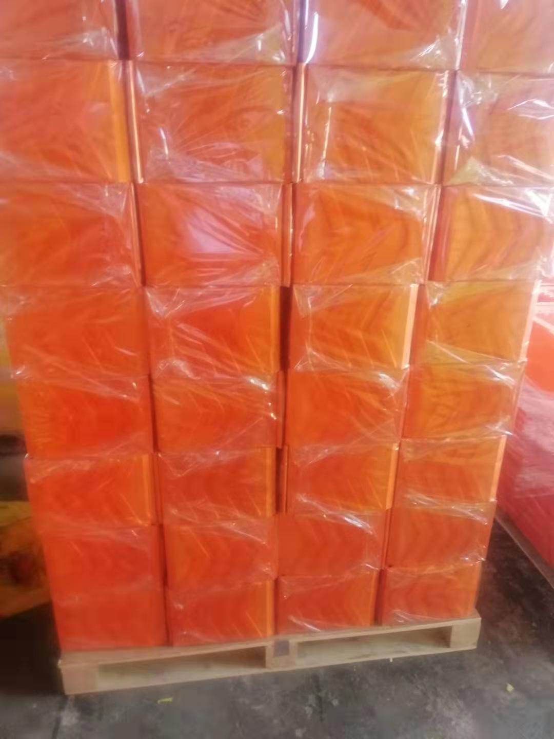 富顺生产厂家直供聚氨酯挡车定位器  挡车板  PU车档  聚氨酯车档