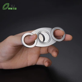 其他烟具;雪茄剪;防身护具