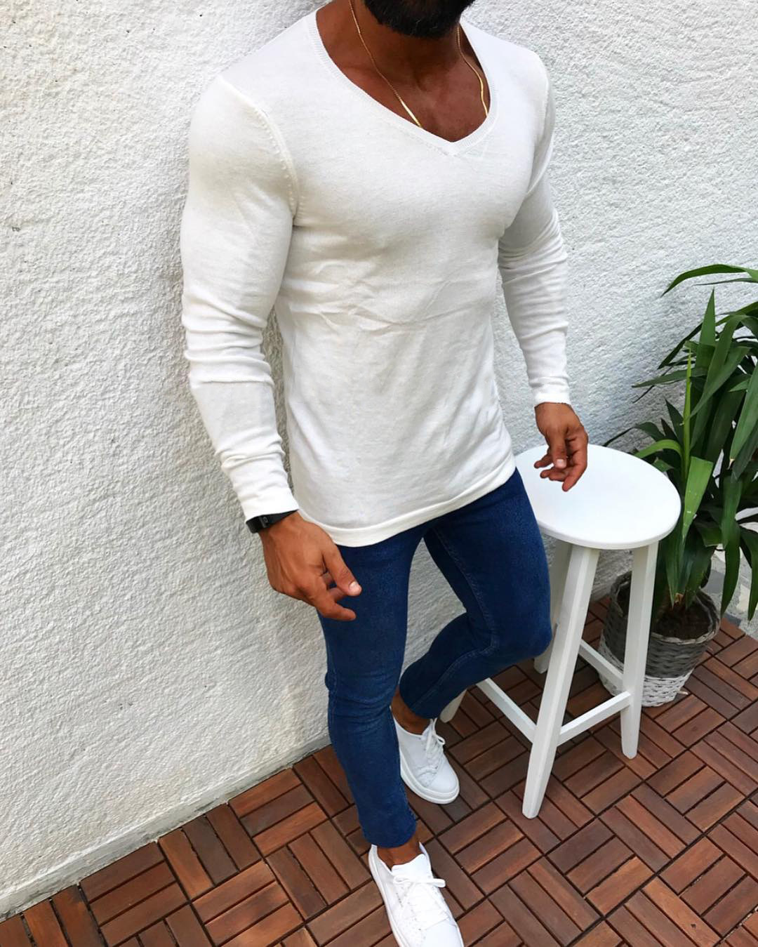 2024 new slim fit long sleeved round neck pullover sweater top for men_voghion.com