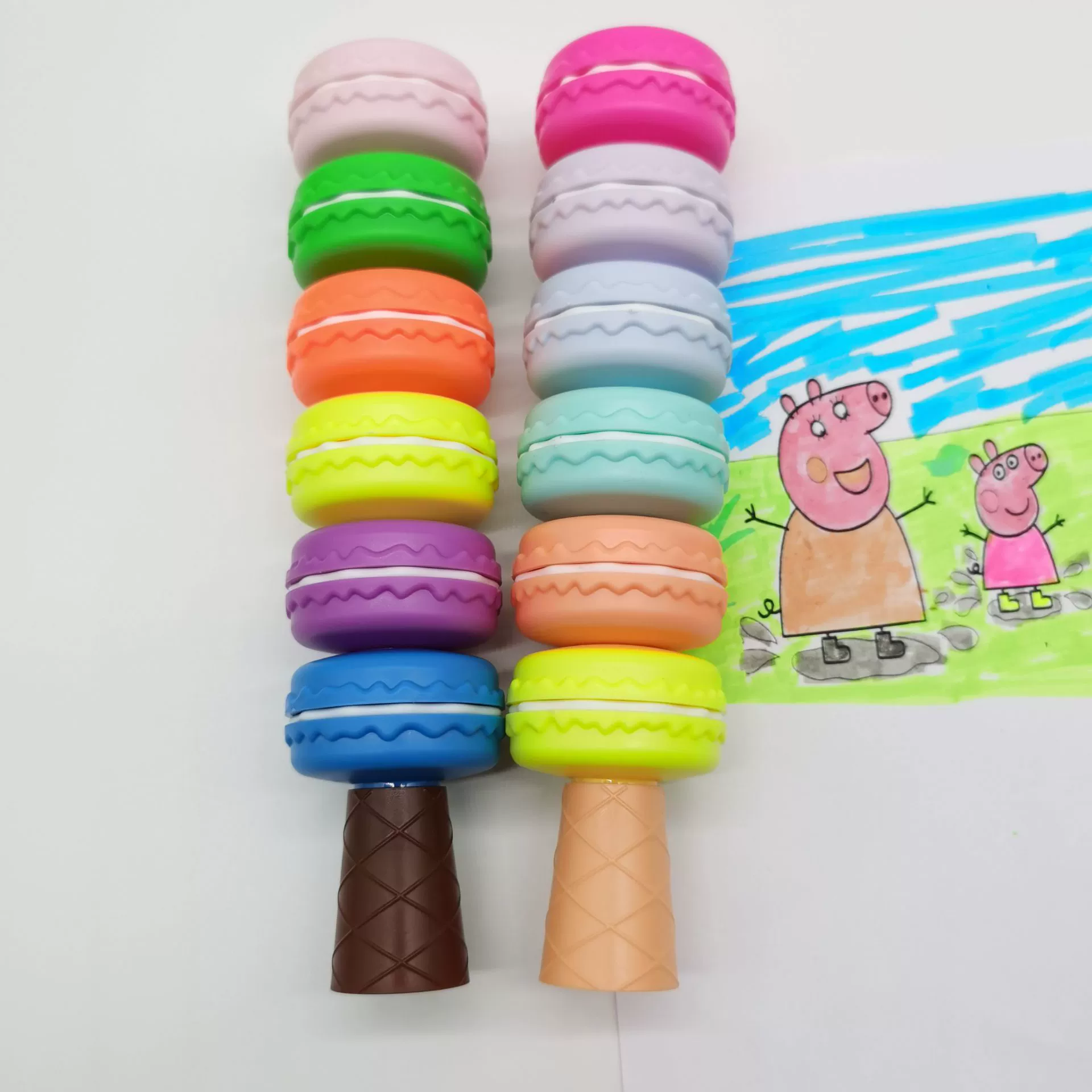 Creative fluorescence children's crayons, set, brush, coloured pencils, six colors