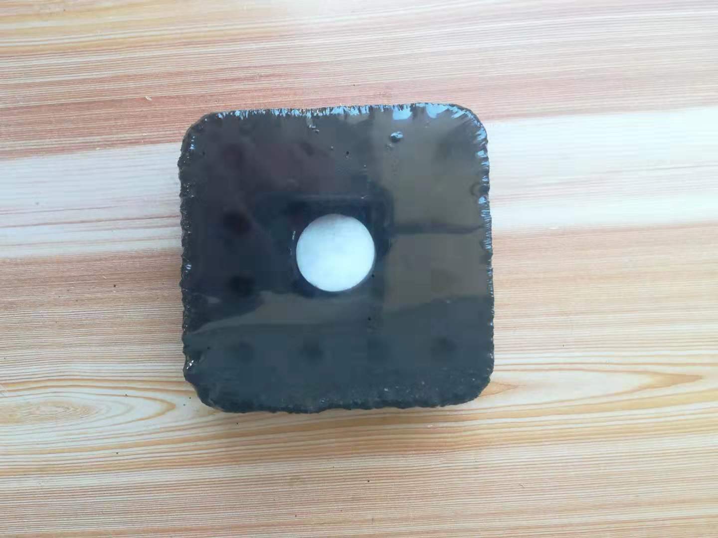 4b77b5be2e81250671cdc8330e231f