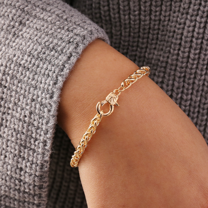 Fashion geometric thick chain tassel necklace