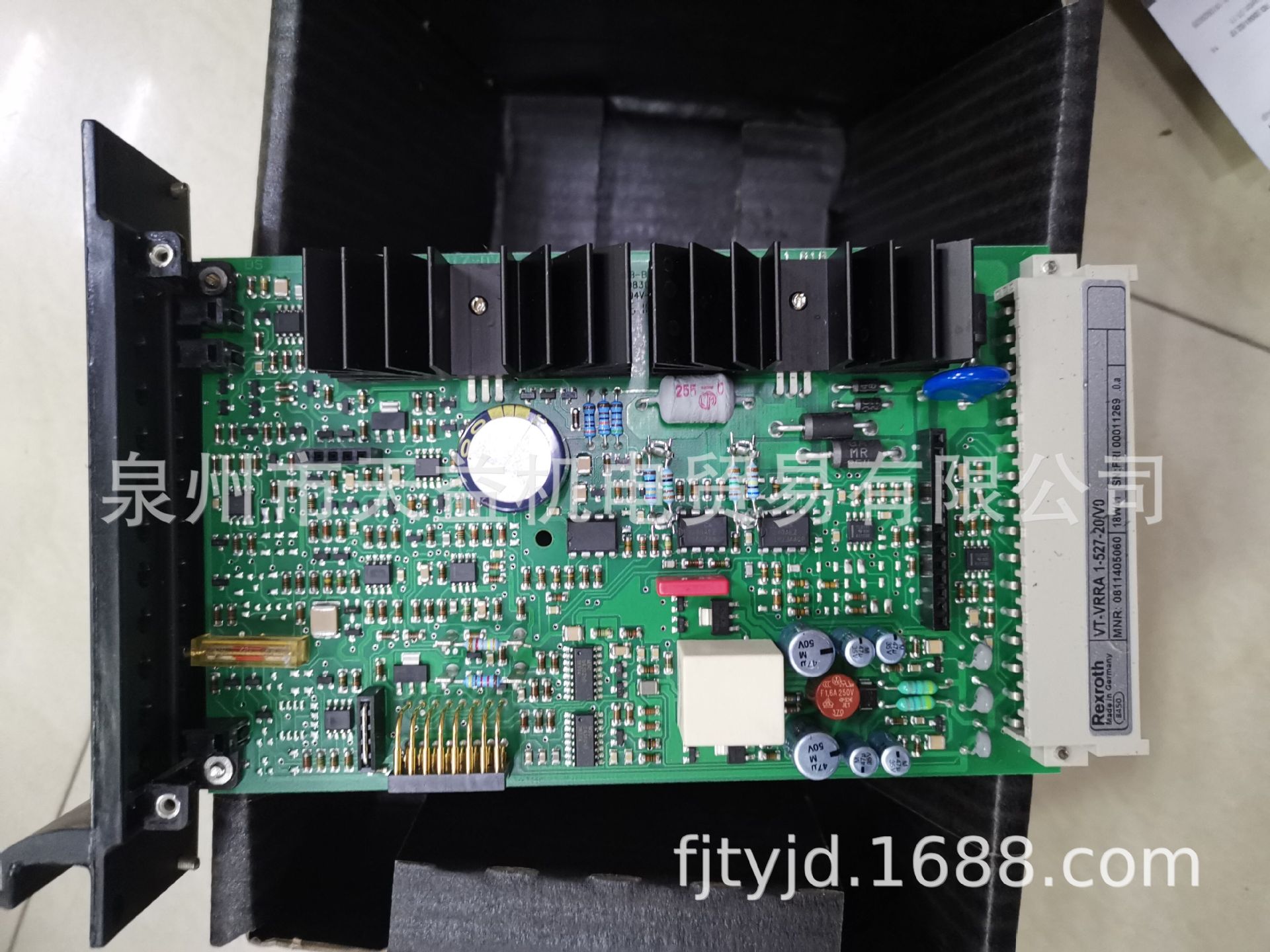 0811405060 VT-VRRA1-527-20 V0