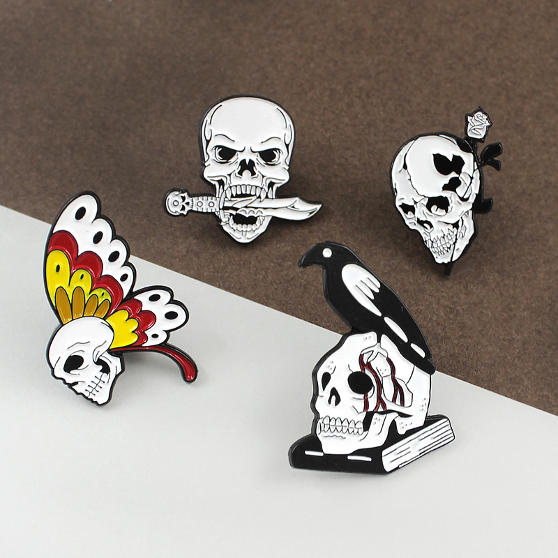 Exaggerated Skull Alloy Enamel Unisex Brooches display picture 5