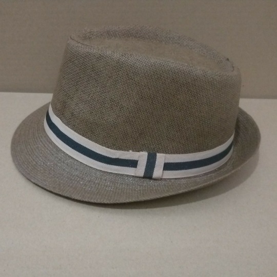 Sombrero de los hombres de estilo coreano sombrero de moda verano viaje casual protección solar sombrero de sol venta al por mayor fábrica directa de una sola pieza entrega