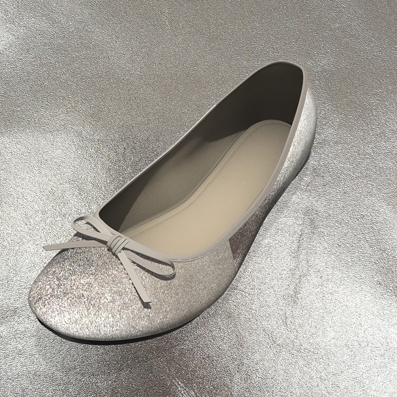 粒面纹贴膜头层牛皮 银色贴膜反光皮料 鞋面皮料