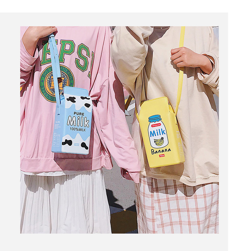 New Trendy Fashion Milk All-match Color Printing Korean Small Square Bag display picture 44