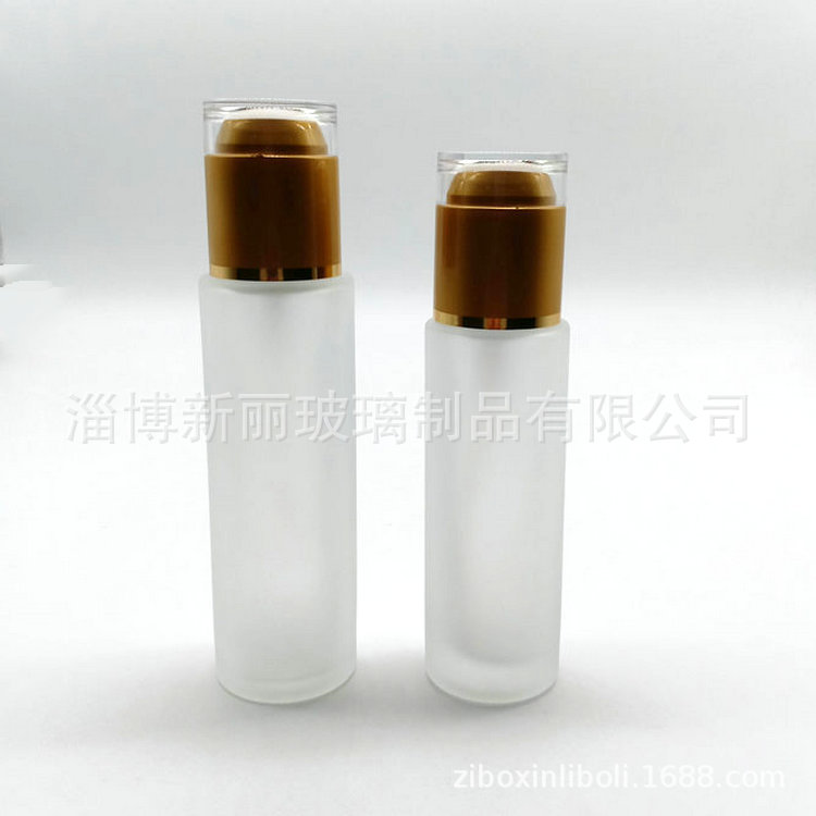 工厂销售 80ml 100ml 透明蒙砂玻璃乳液瓶配套金色瓶盖