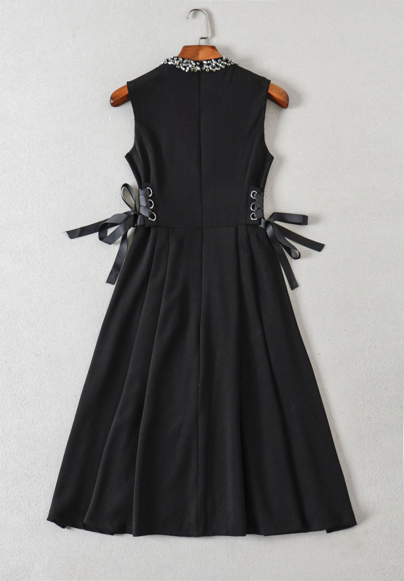 0403-06 唐嫣同款领口订珠系带收腰裙SML码颜色黑色红