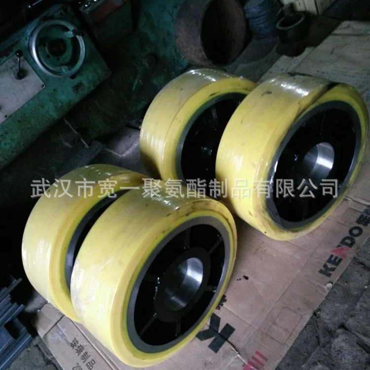 供应陕西聚氨酯滚轮包胶加工，西安行走轮包胶加工