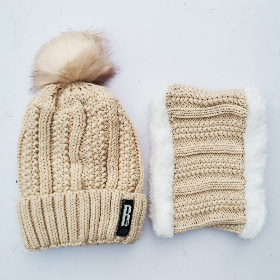 Auumn and Winer New Collecion wih Velve, Thickened Leer B, Ball, Knied Wool Ha, Two Piece Se, Women's Warm_voghion.com