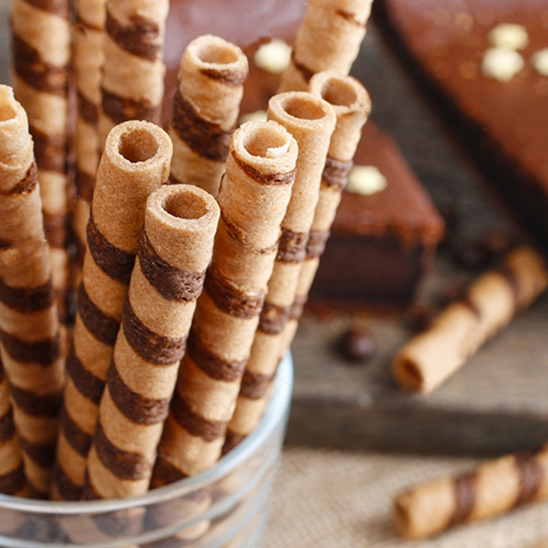 Indonesia Chicken rolls chocolate Imported Food snacks Party leisure time Chicken rolls biscuit One piece On behalf of