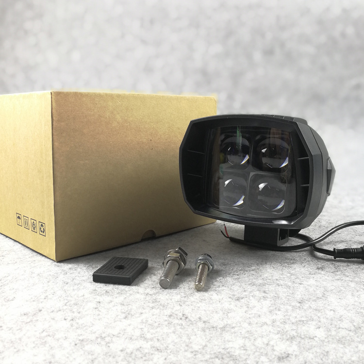 TB2B7s.fnJYBeNjy1zeXXahzVXa_!!