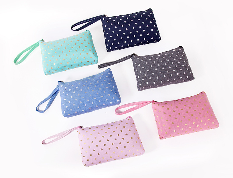 Portable Sweet Fabric Cosmetic Bag Toiletry Bag display picture 1