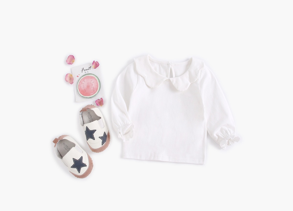 Petal Collar T-Shirt Detail