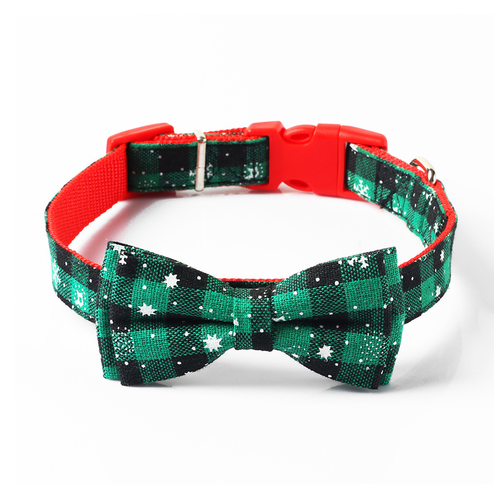 Bowtie Collar Close-up