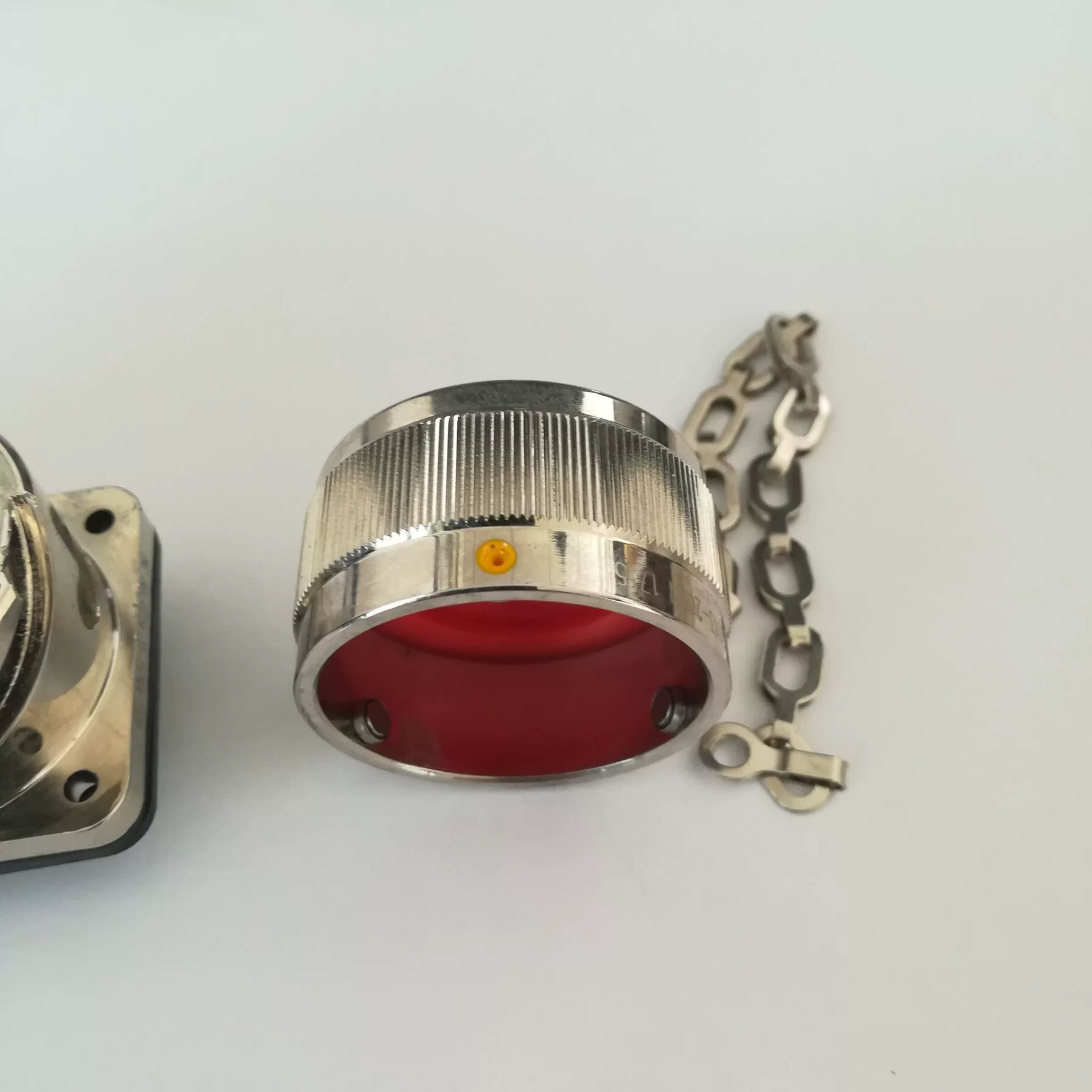 Южная Корея INC Air Plugs Seven Core U.S. Military Bidding Valida VG06A20-15SNN