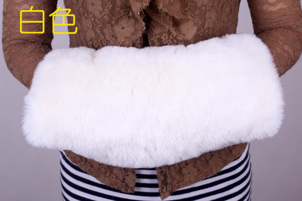 Imitación de piel de zorro protector de mano invierno engrosada mano más caliente de la mano manga de felpa almohada mano más caliente calentador de la mano