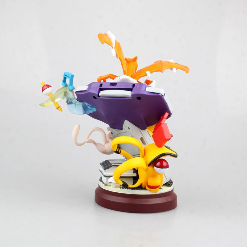 Pikachu and Charizard Figure