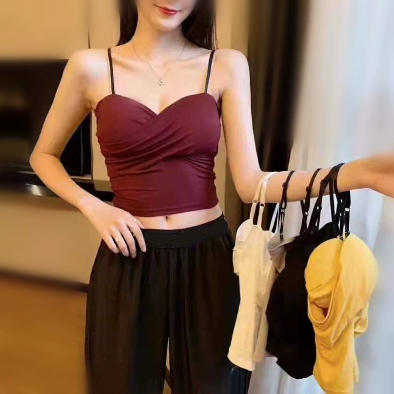 Бюстгальтер безрукавный? Wait. We must translate each item. Let's craft translations:
1. Wireless Tank Top, Adjustable Straps with Removable Cups, Korean Style, One Size 80–125 cm -> Беспроводной топ-майка? Actually wireless tank top = беспроводной топ без бретелек? Tank top with removable cups. Korean style. One size 80-125 см. Russian: Беспроводная майка-топ с регулируемыми бретелями, съемные чашечки, корейский стиль, размер one size 80–125 см
2. Rectangular Fill Light, 6-inch LED Square Panel with Tripod and Color Filters -> Прямоугольный свет для освещения, 6-дюймовая светодиодная квадратная панель с триногой и цветными фильтрами
3. Functional Knee Joint Model, Flexible Cruciate Ligament & Meniscus, PVC Anatomical Model -> Функциональная модель коленного сустава, гибкая крестообразная связка и мениск, PVC анатомическая модель
4. Evening Dress, Sequin Embellished V-neck, Backless Mermaid Silhouette, Lift Effect -> Вечернее платье, V-образный вырез с пайетками, спина открыта, силуэт русалки, утягивающий эффект
5. Lace open‑crotch bodysuit for women, sleeveless lace teddy, one size -> Боди- Bodysuit с кружевом открытым промежностью для женщин, без рукавов, кружевной эротический топ, один размер
Better: кружевной боди с открытой промежностью, женское, безрукавное.
6. Pineapple-Texture Polyester Kitchen Cloth, 25×25 cm, Highly Absorbent Lint-Free (5/10 Colors) -> Хлопчатобумажно? Pineapple-textured polyester kitchen cloth: кухонная ткань из полиэстила с текстурой ананаса, размер 25x25 см, высокая впитываемость без ворса (цвета 5/10)
7. Women's Bracelet, Stainless Steel, Zirconia Accents, Elegant Roman & Inlay Styles -> Женский браслет из нержавеющей стали, вставки циркония, стильElegant Roman & Inlay
8. Children's mid‑length socks, 5‑pair packs, sizes 1–12 years, assorted patterns and colors -> Детские носки средней длины, упаковка по 5 пар, размеры 1–12 лет, различные узоры и цвета