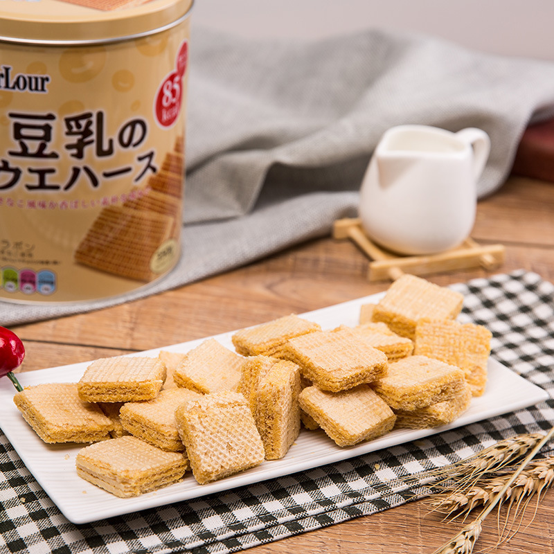 豆乳威化万宝路夹心饼干豆乳味marlour日本350g膨化威化饼干桶装