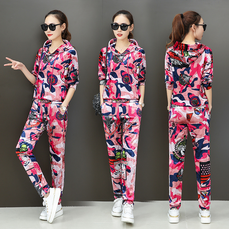 Costume femme en Velours d or - Ref 3334119 Image 6