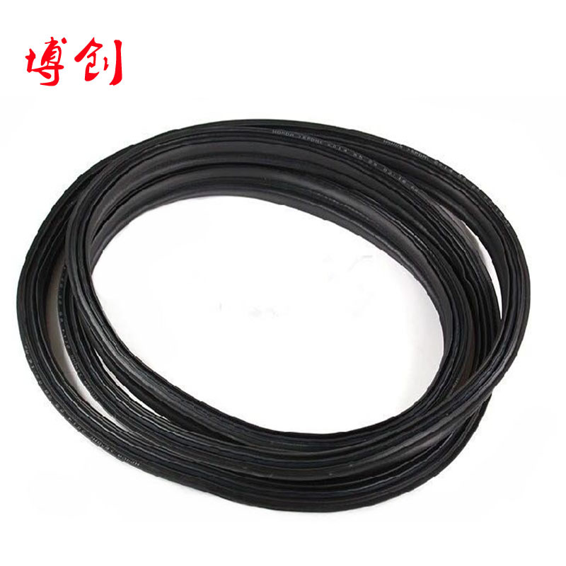 别克凯越后备箱密封条3