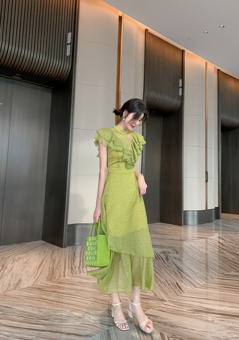Đầm maxi nữ thắt eo chấm bi phối ren xếp tầng voan dài — Màu xanh lá chi tiết 10