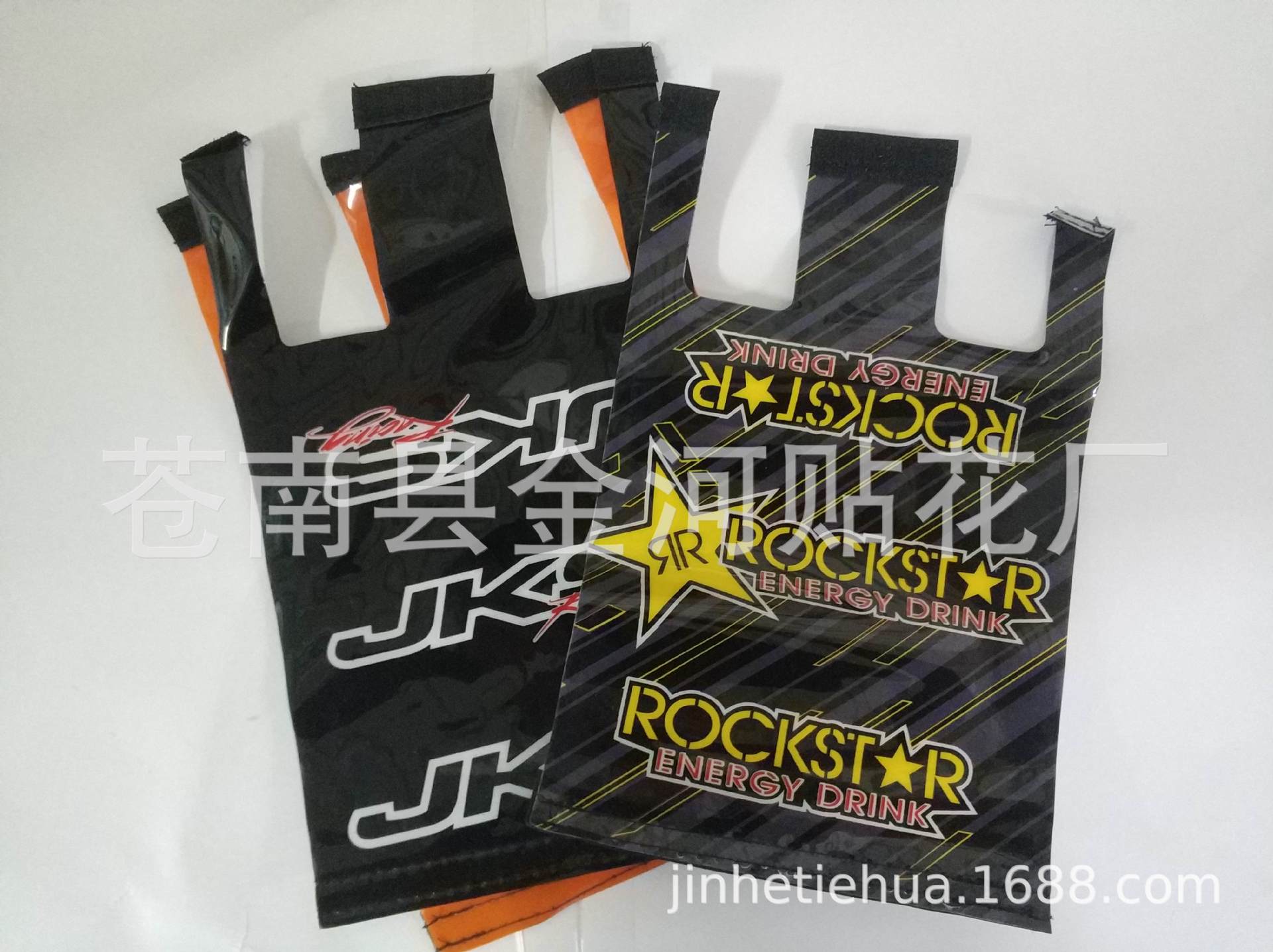 ���Ҷ�������ԽҰĦ�г���ɳ̲�������װ�侶���ѷ��κ��໤��Ƥ