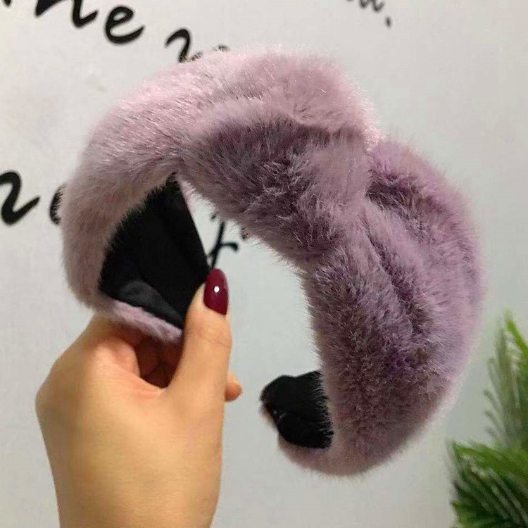 Fashionable Knotted Hair Accessories Solid Color Lambs Wool New Headband display picture 2