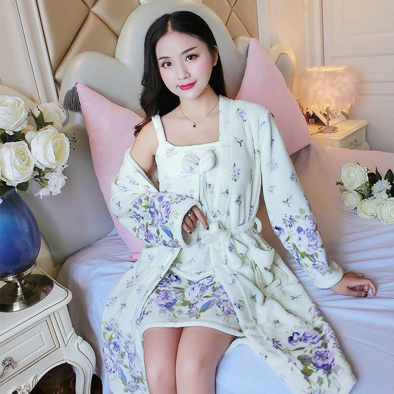 Pajamas Women's Winter Flannel Nightgown Autumn and Winter Long-sleeved Thickened Coral Fleece Nightgown Bathrobe Mid-length Nightgown Two-piece Set
