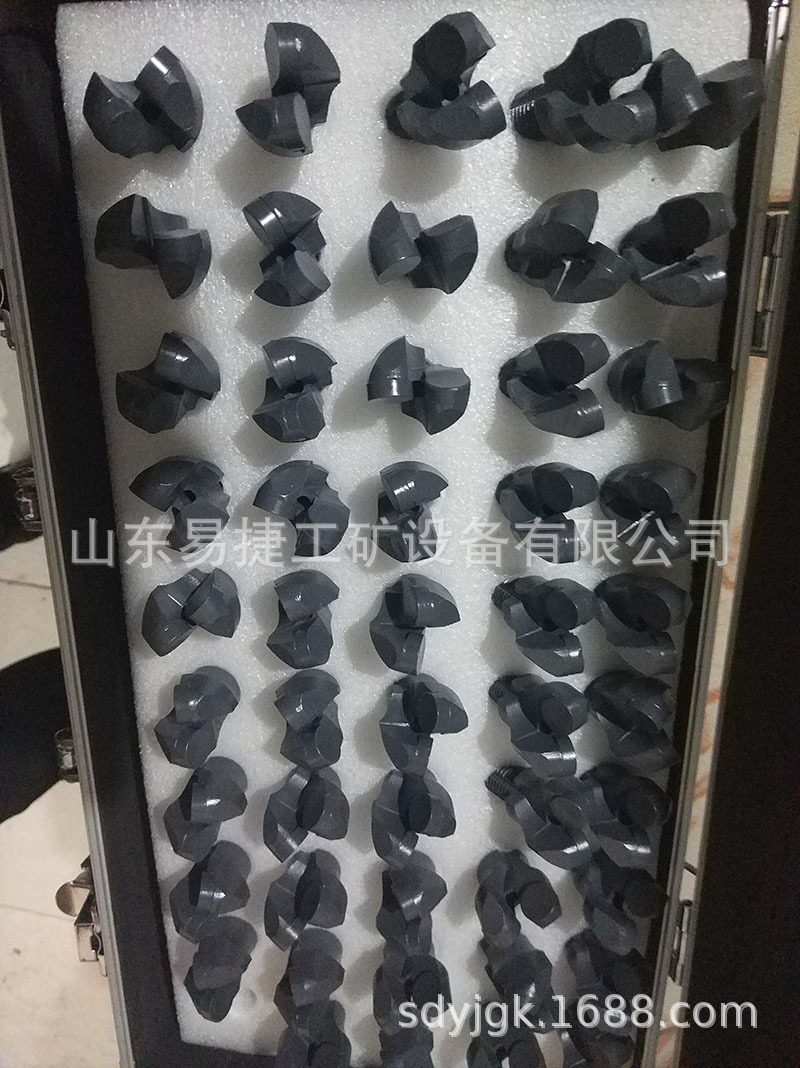 金刚石复合片锚杆钻头  矿用金刚石复合片锚杆钻头