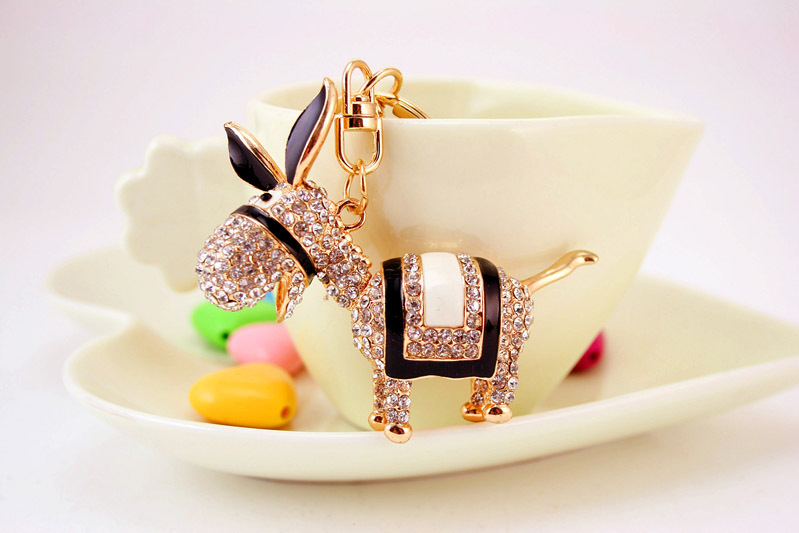 40g Weight Alloy, Metal Material Unisex Gender Pink, Red, Blue, Black Color Creative Cute Diamond Donkey Car Keychain 8