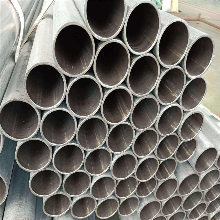 钢厂直供无缝方管镀锌方管规格齐全