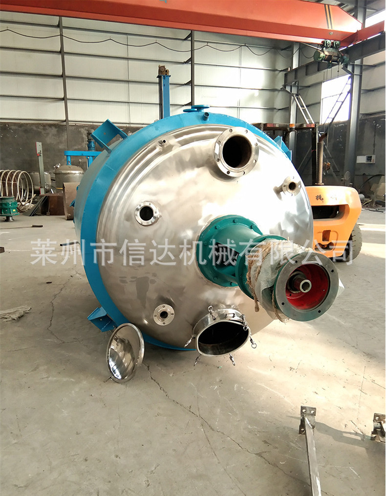 10431833182_1571211537