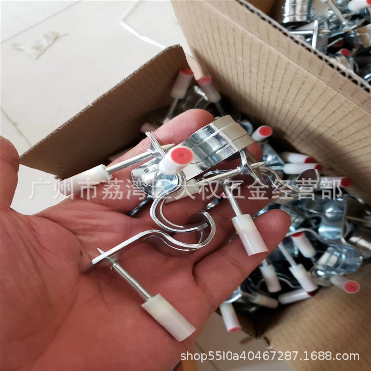 水管吊顶钉一体吊顶钉卡20大管子卡25大管子消防钉吊顶枪用卡水管