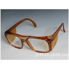 金华厂家供应眼镜防风眼镜劳保用品防护眼镜防冲击安全护目镜防风