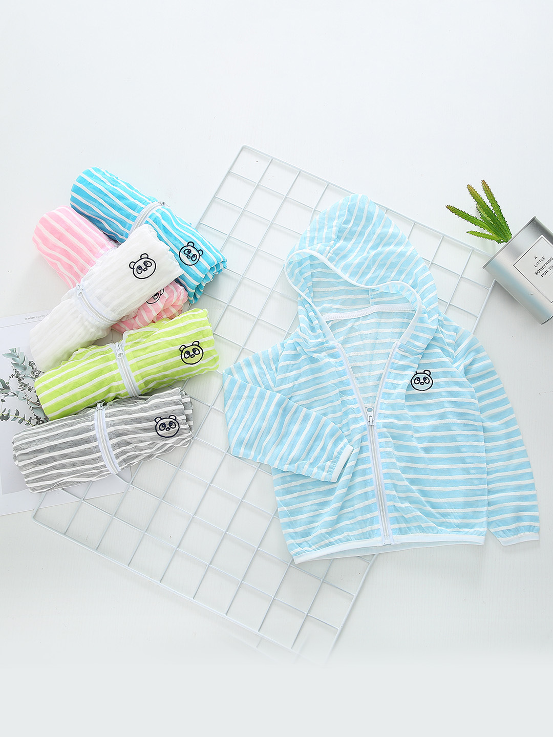 new pattern children Sunscreen summer Korean Edition girl baby Boy baby ventilation Sandy beach Sunscreen coat