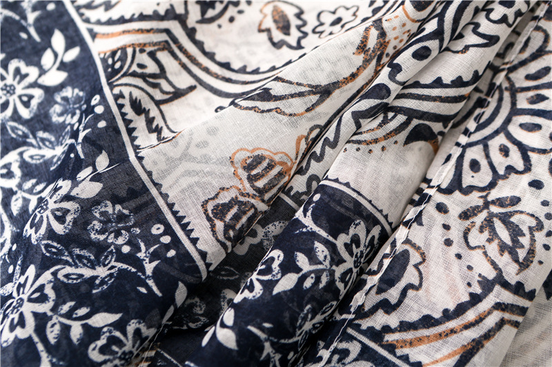Neuer ethnischer Schal blauweies Porzellan bedruckte Baumwolle und Leinen Quaste Schal Sonnencreme Strandtuchpicture9