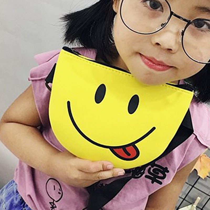 儿童包包笑脸包吐舌头2019新款时尚男童女童单肩斜挎配饰包零钱包