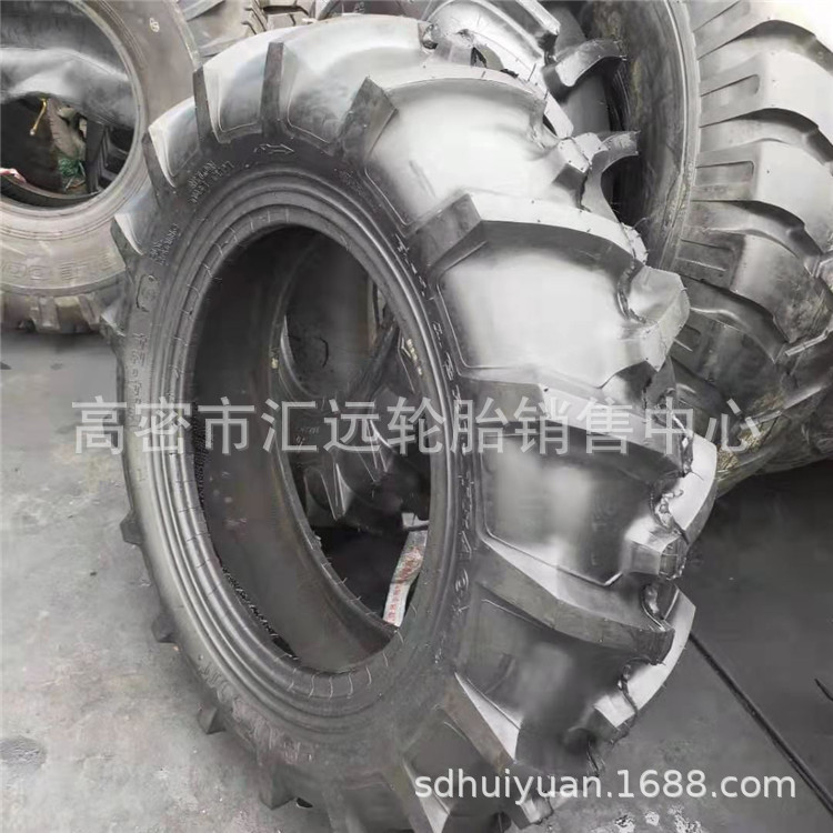 农用拖拉机轮胎12.4-24-28-48人字花纹12.4-24收割机轮胎