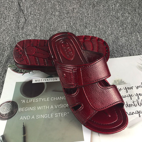 Slip-resistant and wear-resistant oil-soap slippers Wuzhuan slippers for men wholesale blown soles direct sales summer new style