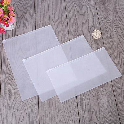 Manufactor customized Self sealing bag Plastic clothing Underwear Underwear Packaging bag Transparent zipper bag Customized chain bag