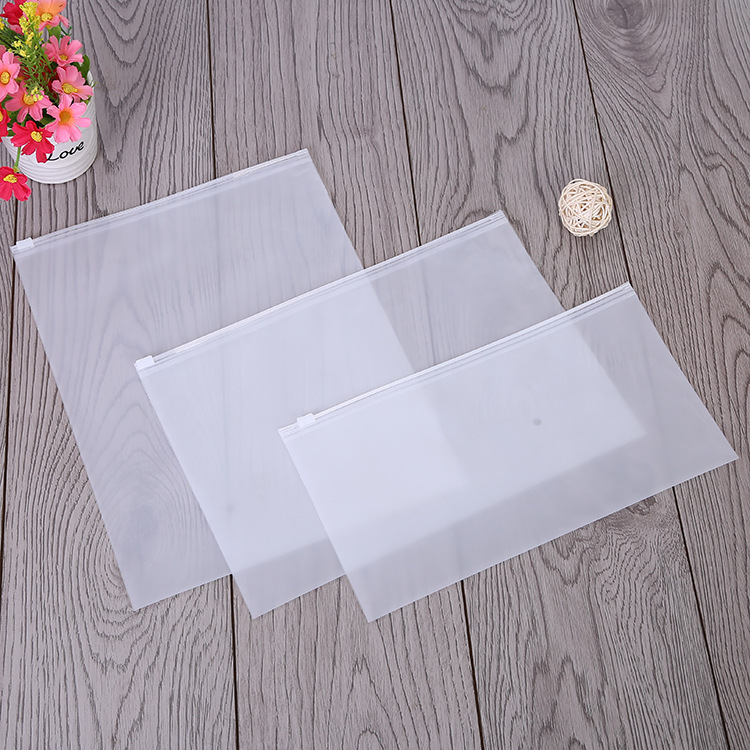 Manufactor customized Self sealing bag Plastic clothing Underwear Underwear Packaging bag Transparent zipper bag Customized chain bag