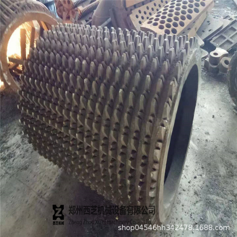 石料齿辊破碎机石灰石制砂机 双辊制砂机 煤块齿辊破碎机