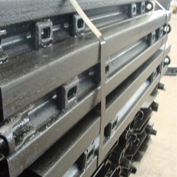 现货锰钢板中部槽,刮板输送机用中部槽40T中部槽厂家山银矿用溜槽